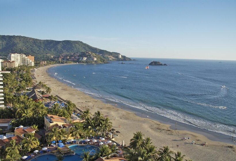 استراحتگاه Park Royal Beach Ixtapa All Inclusive