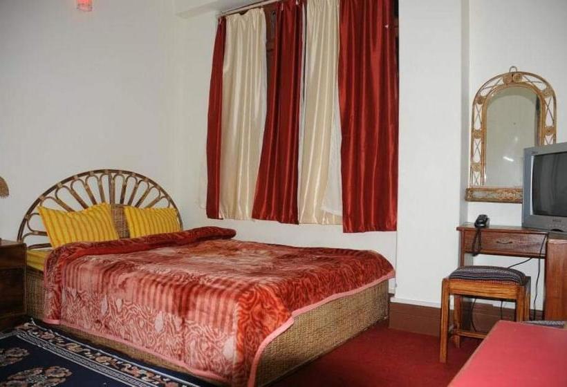 בית מלון כפרי Chalet Orchid Eco Retreat