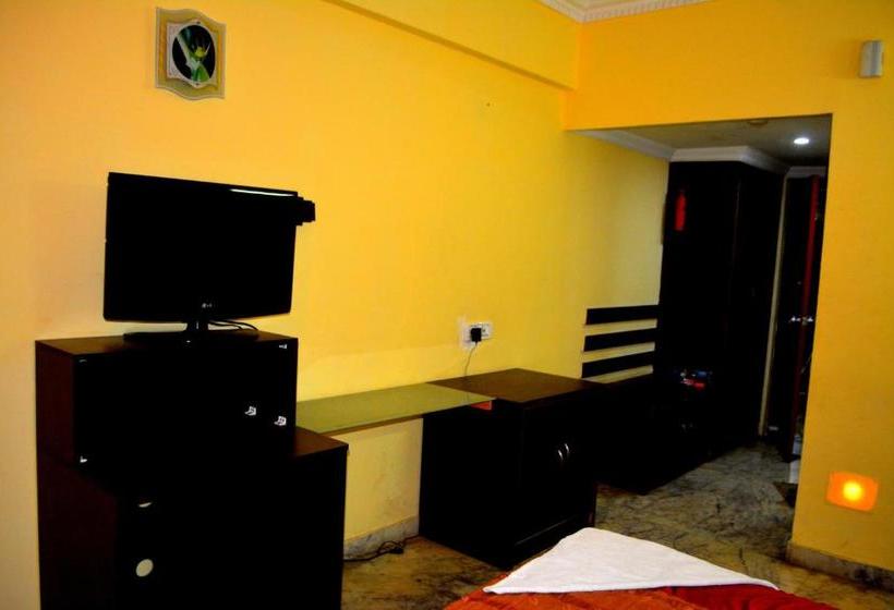 فندق City Centaur And Convention Center  Vaccinated Staff