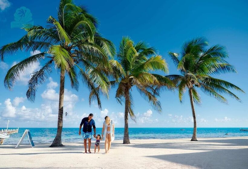 בית מלון כפרי Coastalbay 2 & Golf Cart Rental