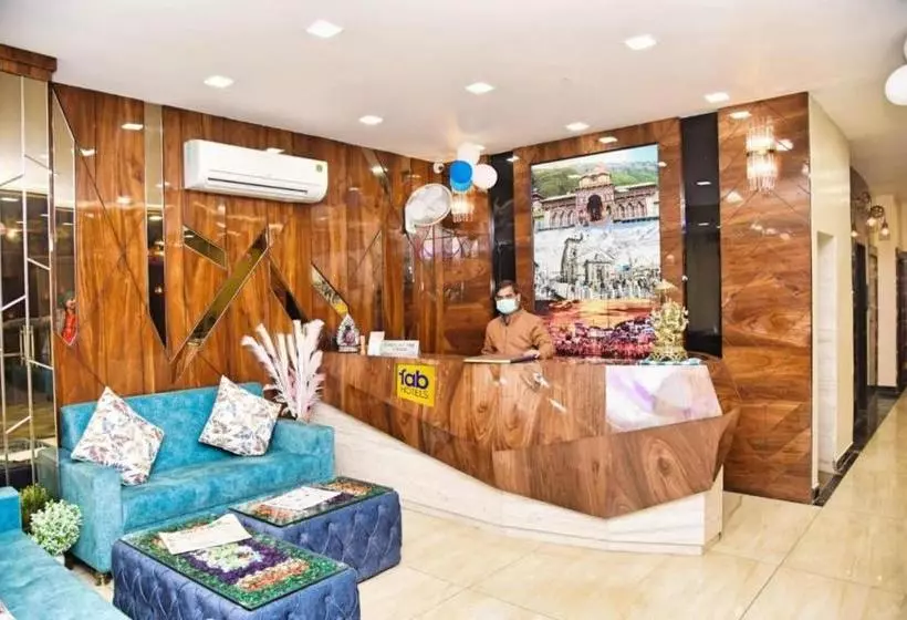 Hotel Fab Riverdale