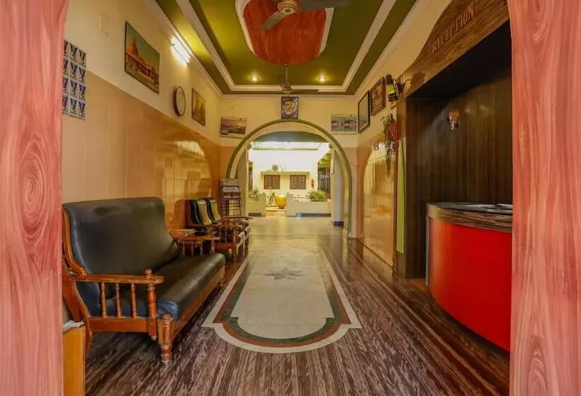 Hotelli Hara Rama Hare Krishna Rameswaram