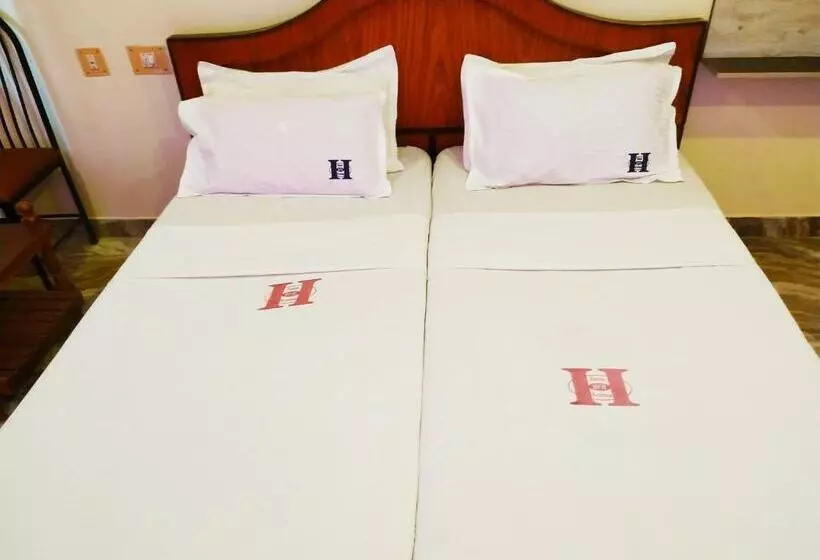 Hotelli Hara Rama Hare Krishna Rameswaram