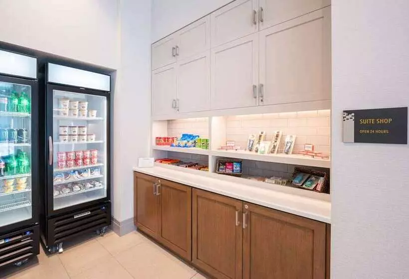 Hotelli Homewood Suites By Hilton Sunnyvale  Silicon Valley