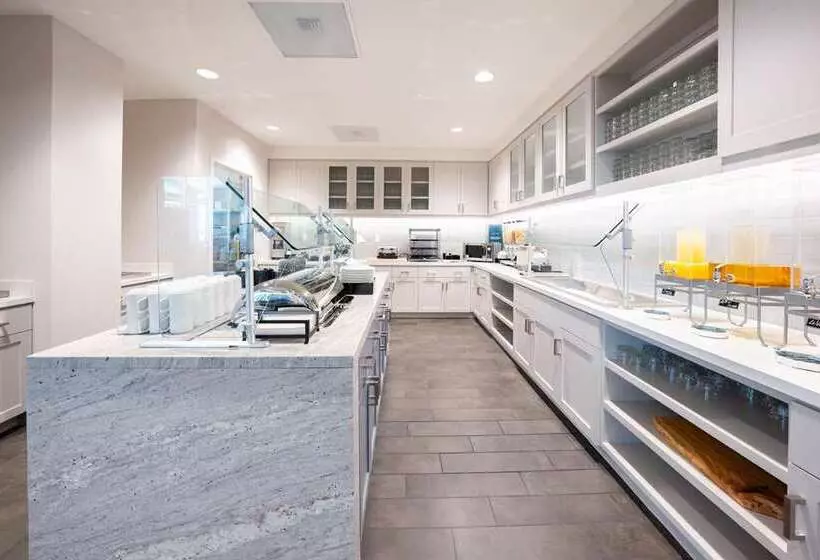 Hotelli Homewood Suites By Hilton Sunnyvale  Silicon Valley