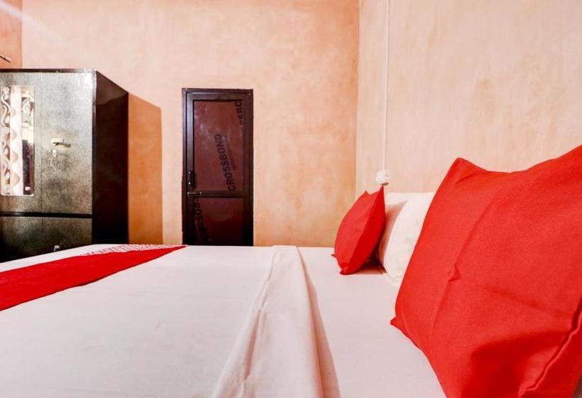 Hotel Oyo 77885 New Ess Ess Enterprises