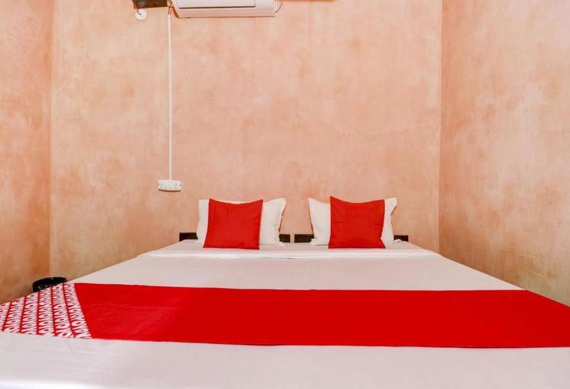 Hotel Oyo 77885 New Ess Ess Enterprises