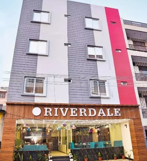 Hotel Fab Riverdale