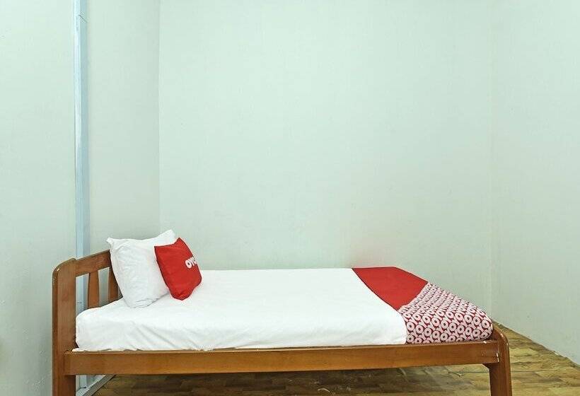 Hotel Spot On 90181 Cz Classic