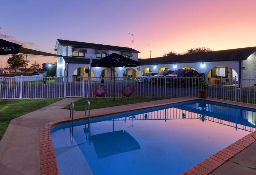Parkes Federation Motel