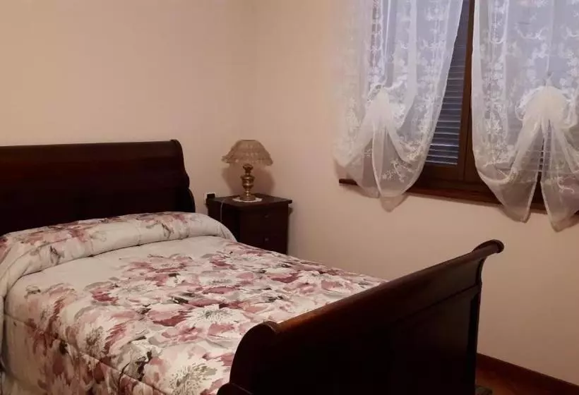 Villa Robinia B&b Guest House