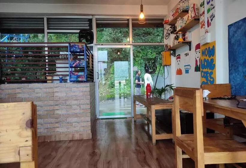 Retkeilymaja Hill Veu Home Bir Billing