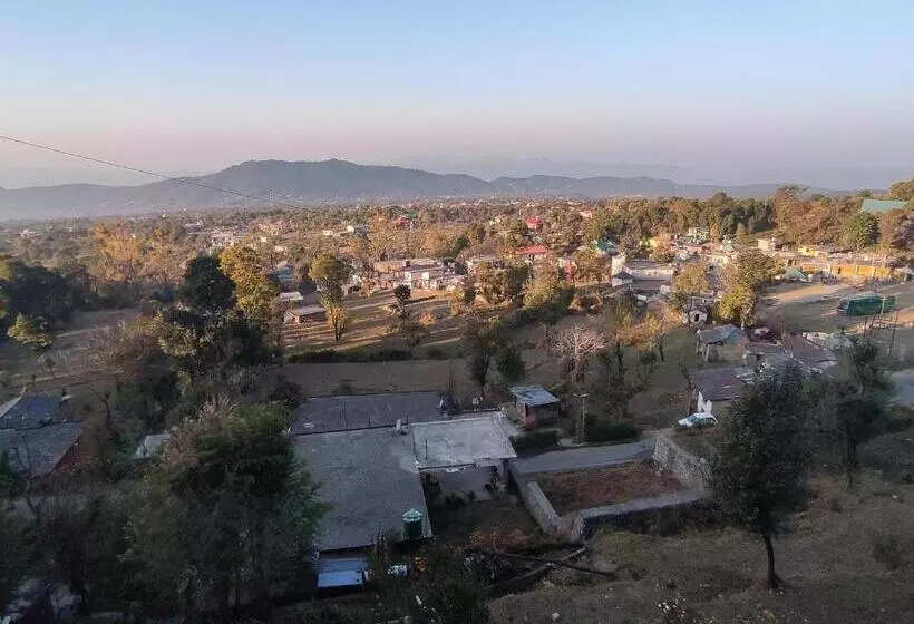 Retkeilymaja Hill Veu Home Bir Billing