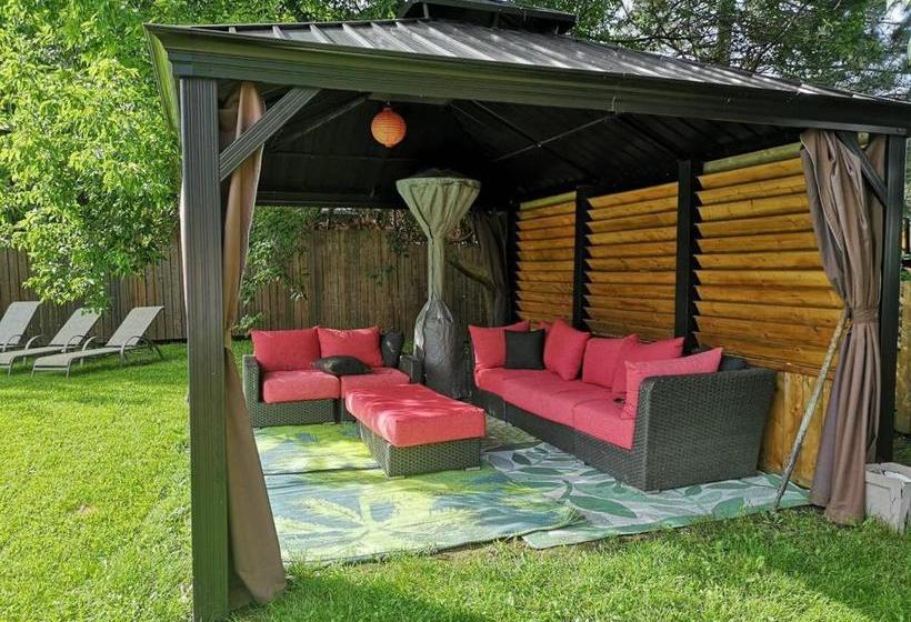 مبيت وإفطار Couette & Café Pont Rouge Estrie