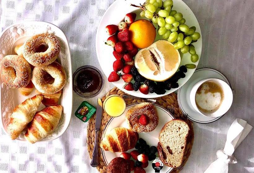 مبيت وإفطار Couette & Café Pont Rouge Estrie