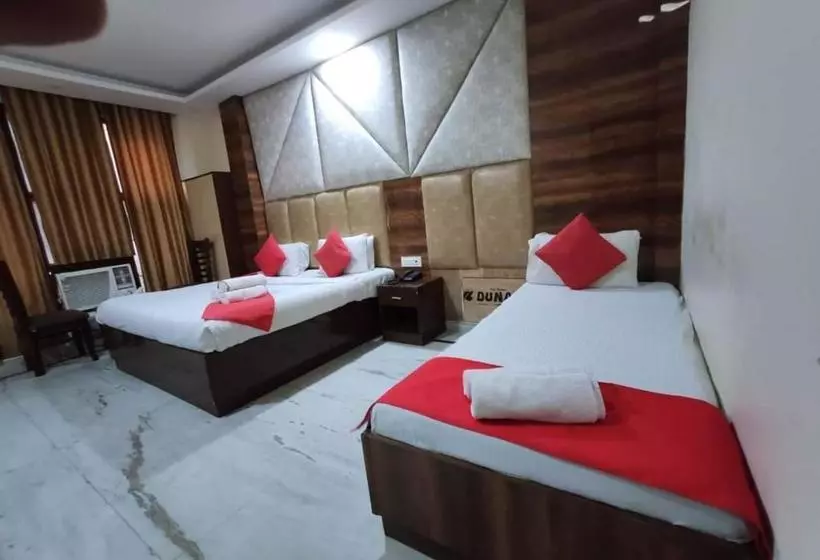 هتل Krone Plaza Delhi Airport