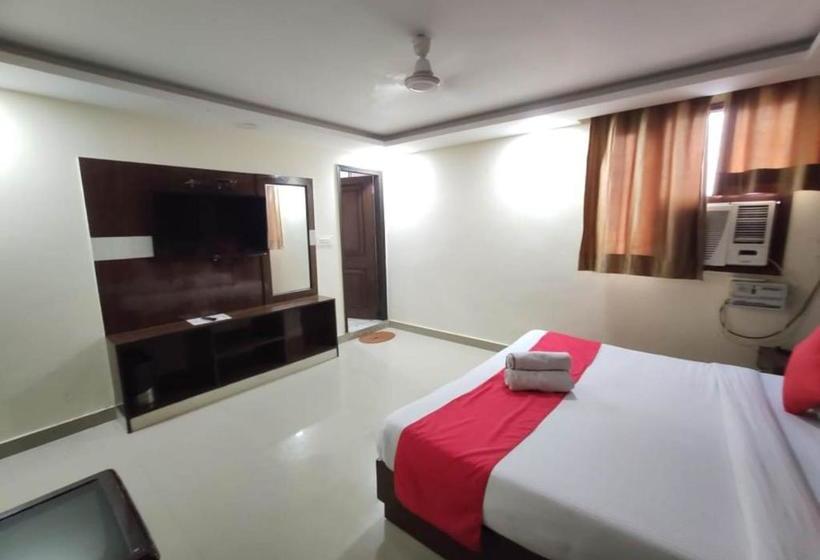 호텔 Krone Plaza Delhi Airport