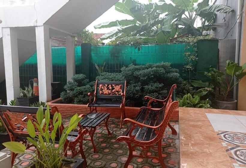 Hotel Nayora Prabumulih