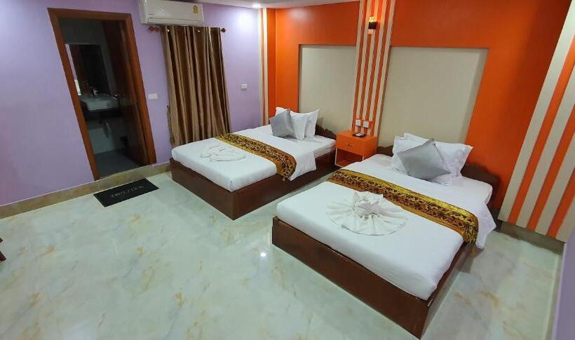 Отель Pheng Chenda