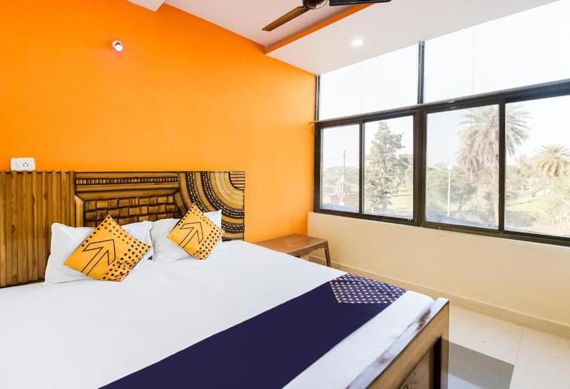 בית מלון כפרי Spot On 77823 Daksh