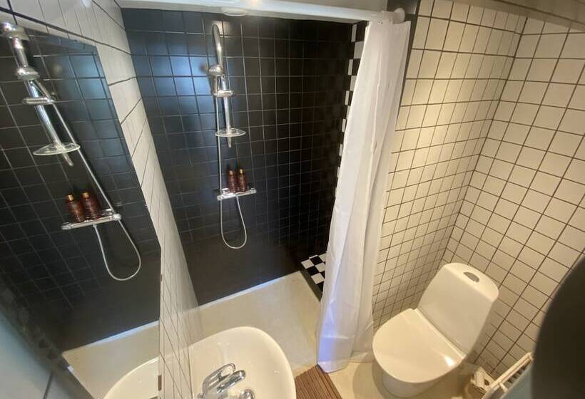 בית מלון כפרי Mollösunds Wärdshus