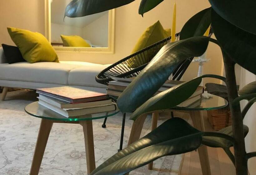 پانسیون A Due Passi Dal Duomo 2