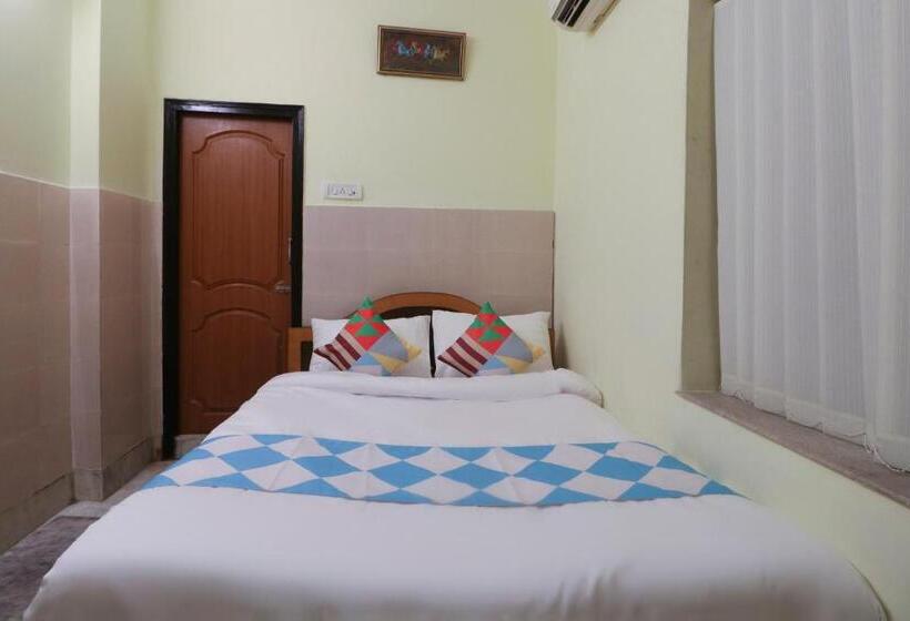 פנסיון Oyo Home 78050 Cozy Studio College Square