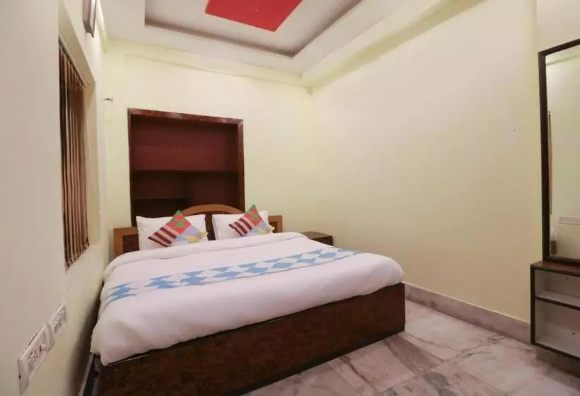 ペンション Oyo Home 78050 Cozy Studio College Square