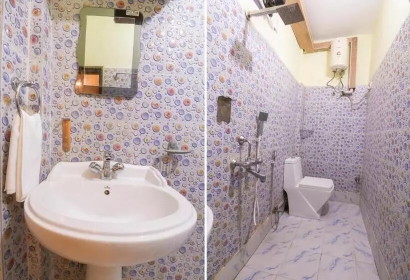 ペンション Oyo Home 78050 Cozy Studio College Square