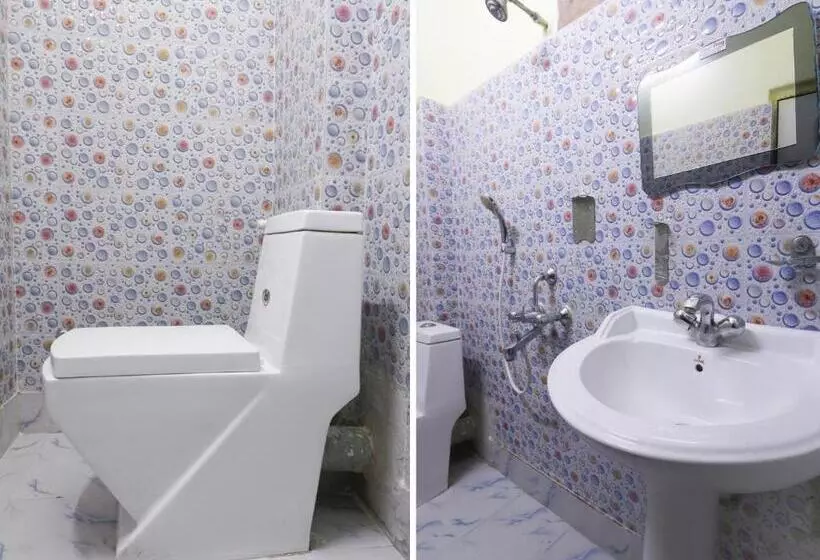 ペンション Oyo Home 78050 Cozy Studio College Square