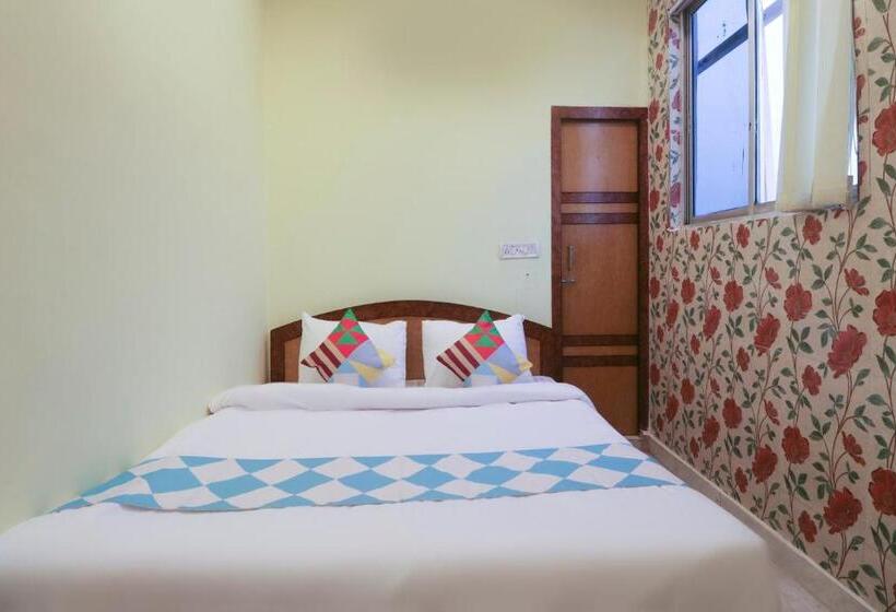 פנסיון Oyo Home 78050 Cozy Studio College Square