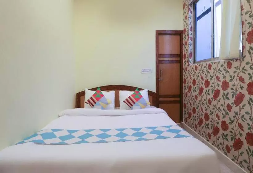 ペンション Oyo Home 78050 Cozy Studio College Square