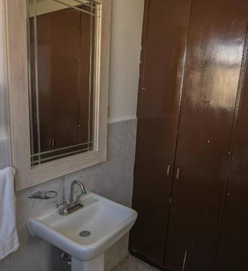 פנסיון Room In Apartment - 16 Studio In Torreon Jardin