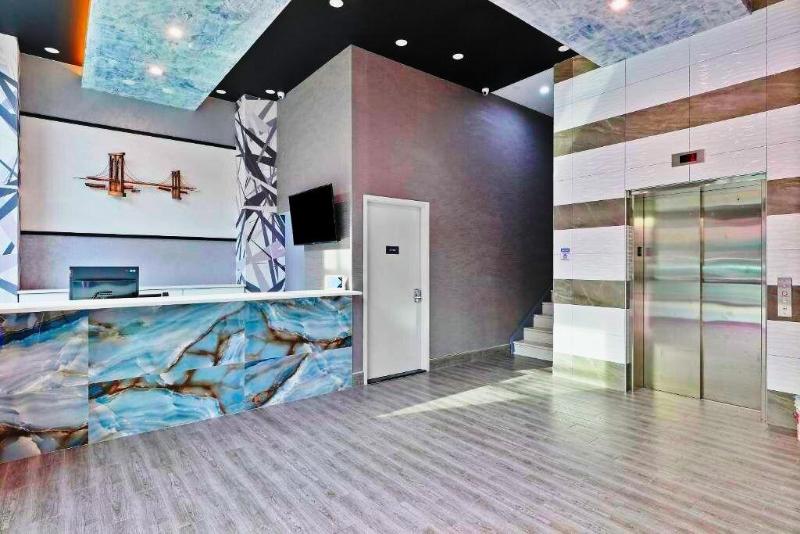 Casa Blanca Hotel Brooklyn