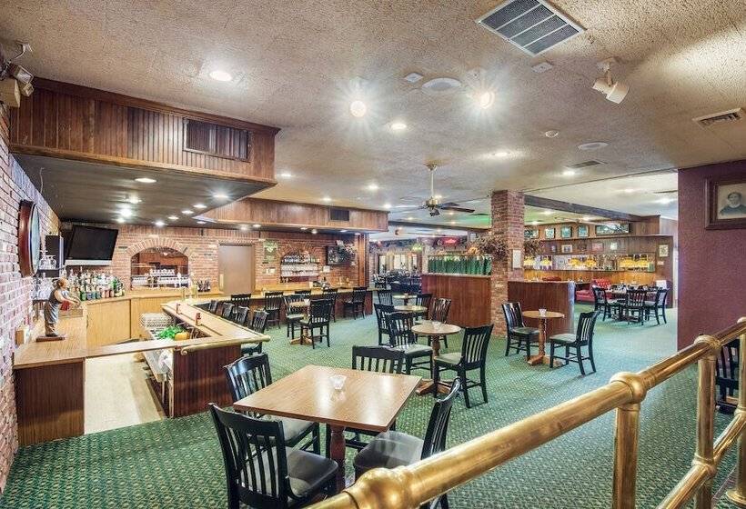 Szálloda Cayuga Blu