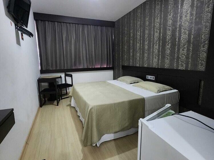 בית מלון כפרי Europa