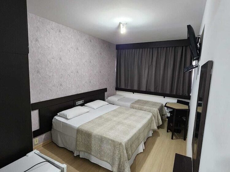 בית מלון כפרי Europa