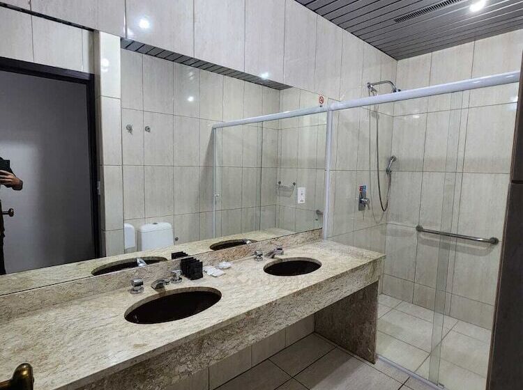 בית מלון כפרי Europa