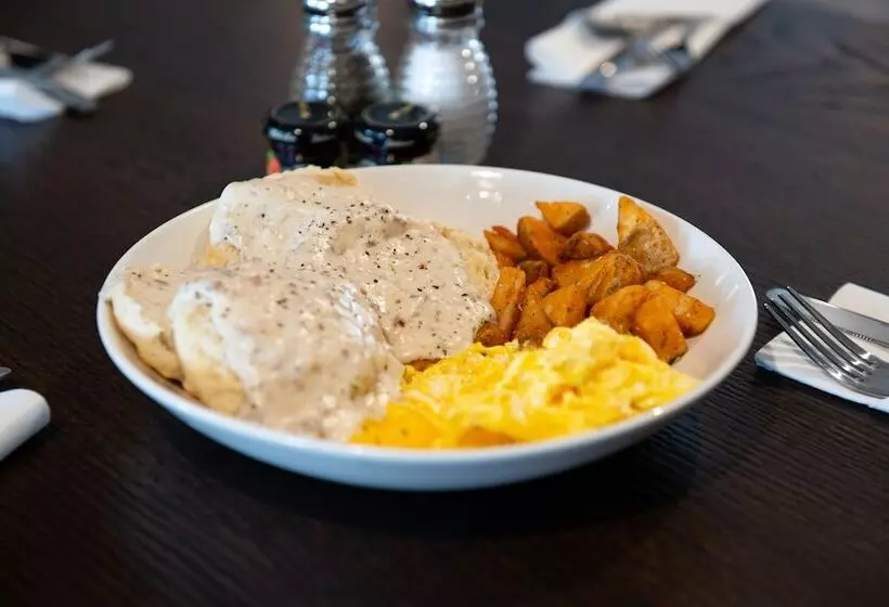 ホテル Four Points By Sheraton Kansas City Olathe