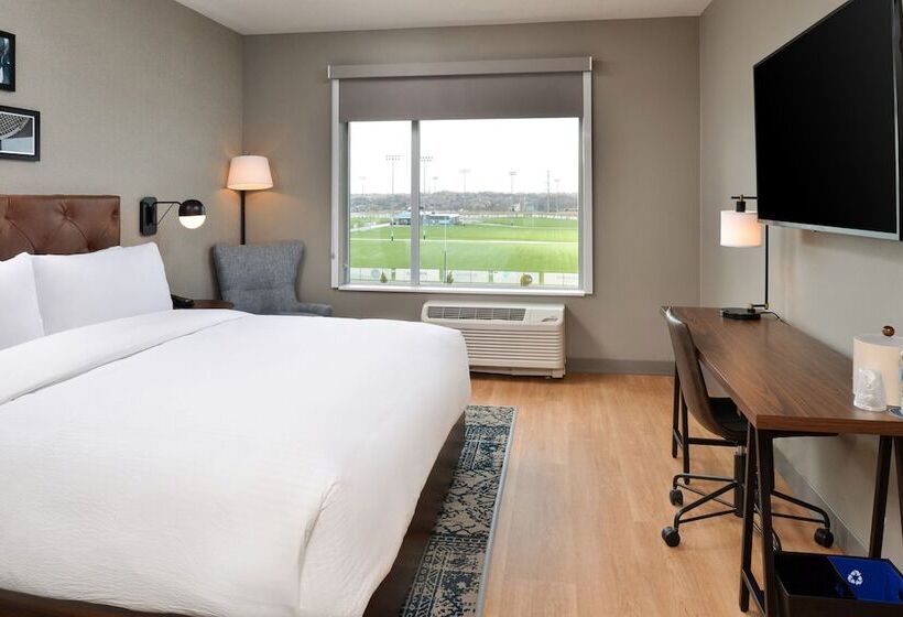 Отель Four Points By Sheraton Kansas City Olathe