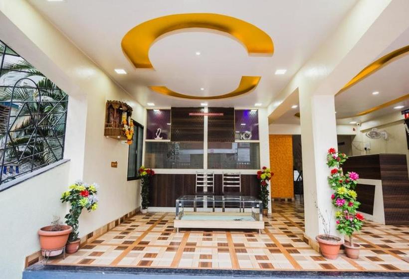 בית מלון כפרי Gandharva Residency Koregaon Park