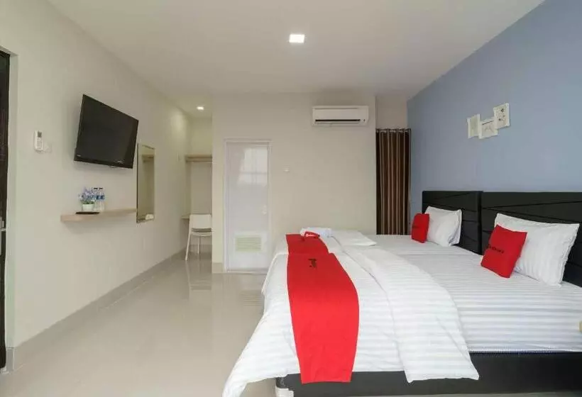 ホテル Reddoorz Plus Near Eka Hospital Bsd 5