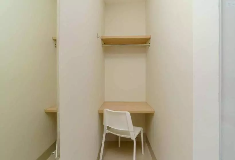 ホテル Reddoorz Plus Near Eka Hospital Bsd 5