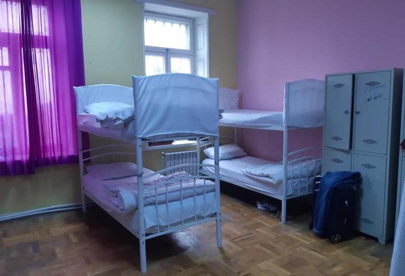 Nizami View Hostel &