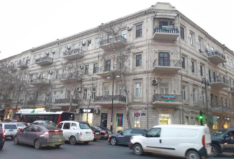 Nizami View Hostel &