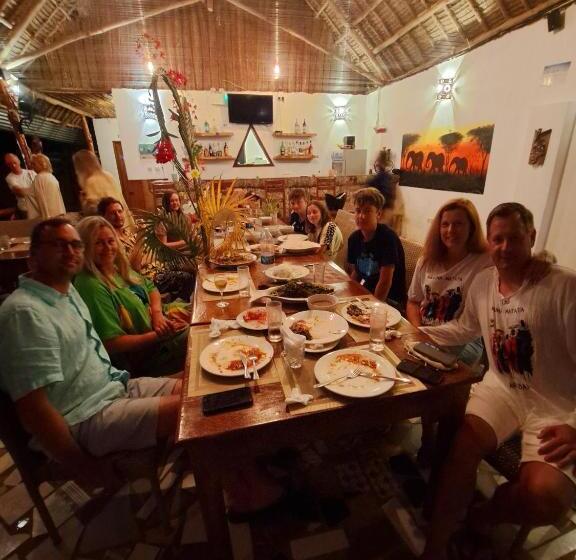 민박 Mimi Na Wewe Villa