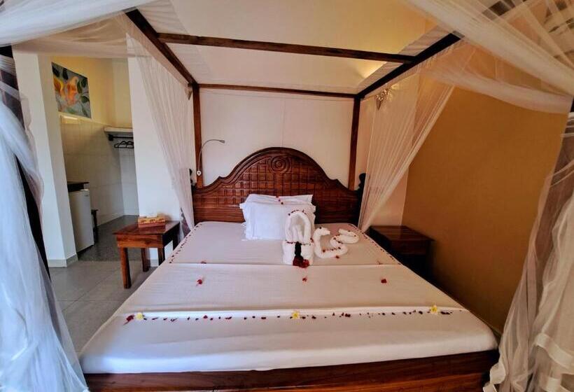 민박 Mimi Na Wewe Villa