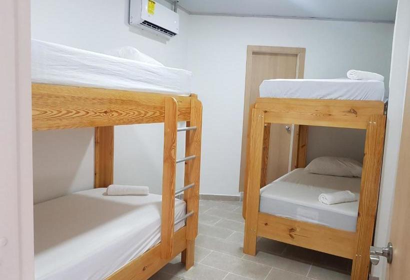 ホテル Alojamiento Santa Julia