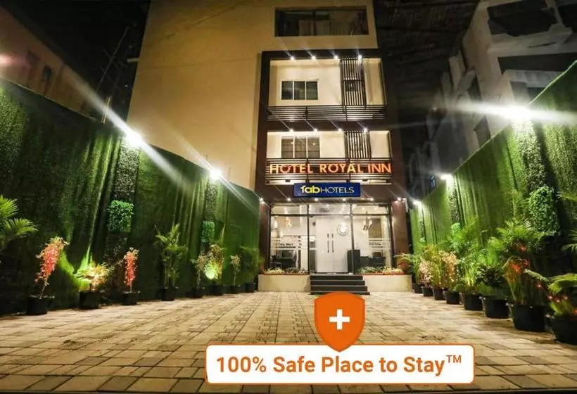 هتل Fab Royal Inn