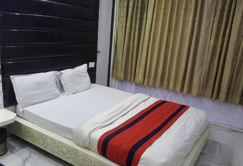 בית מלון כפרי Hiland In